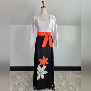 Carroll's Vintage 70s Flower Power Maxi Dress